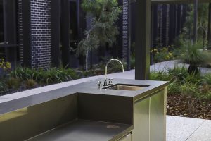 outdoor kitchen